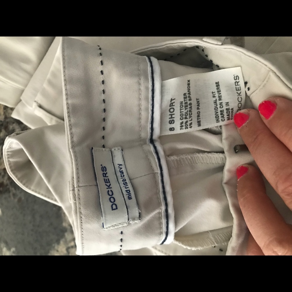 Dockers Tan Khakis. 3 Pairs. Sz. 8. Gently used. - Picture 2 of 5